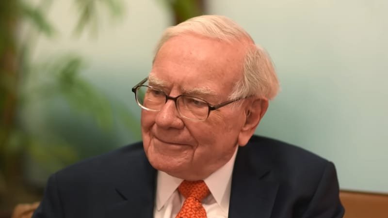 Warren Buffett Handover, Greg Abel Takes the Helm at Berkshire Hathaway